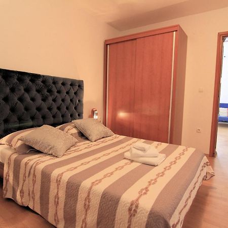 Apartmani VILLA KALINIC Njivice Bagian luar foto