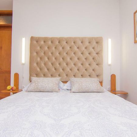 Apartmani VILLA KALINIC Njivice Bagian luar foto